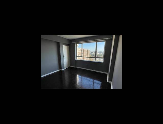 1.5 BEDROOM APARTMENT TO LET IN NORTH BEACH